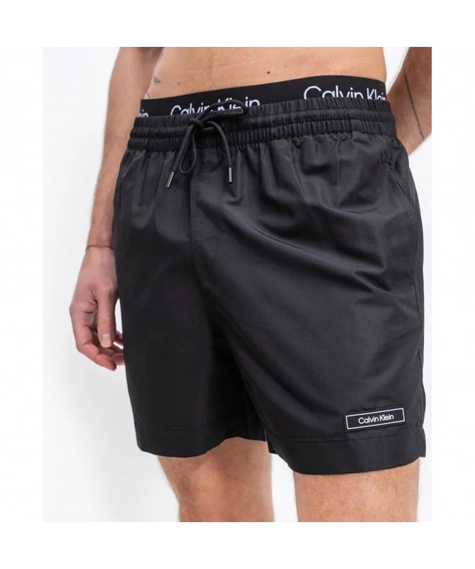 short-de-bain-avec-double-ceinture